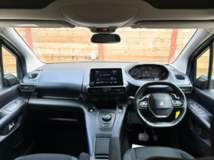 2021 Peugeot Rifter 5 SEAT Petrol Auto Wheelchair Accessible Disabled Access Vehicle Wav in Blue — image 2
