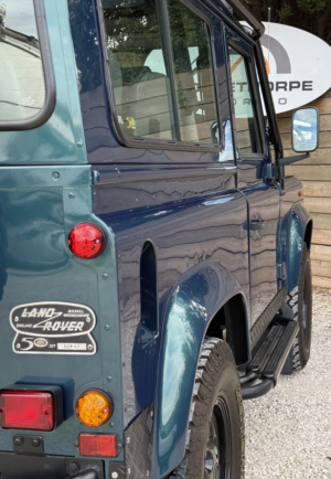 1998 Land Rover Defender in Multicolour — image 5
