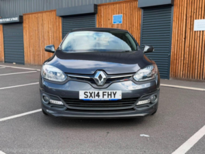 2014 Renault Megane 1.5 Dci Energy Dynamique Tomtom Euro 5 (s/s) 5dr in Grey — image 2