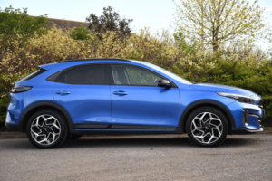 2023 Kia Xceed 1.5 T-Gdi Gt-Line S SUV 5dr Petrol Manual Euro 6 (s/s) (158 Bhp) in Blue — image 2