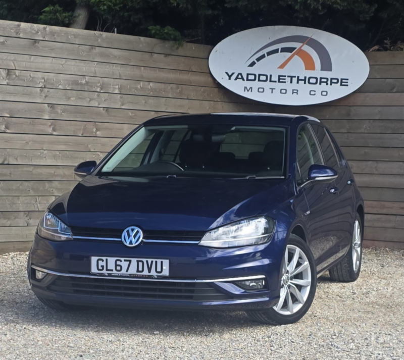 2017 Volkswagen Golf 2.0 Tdi Gt in Blue — image 1