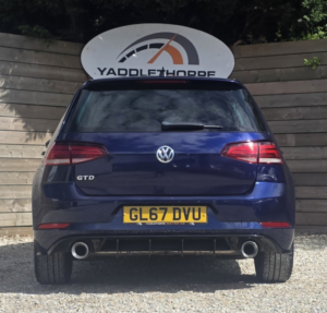 2017 Volkswagen Golf 2.0 Tdi Gt in Blue — image 4