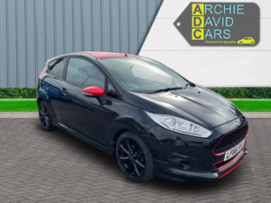 2016 Ford Fiesta 1.0 T Ecoboost Zetec S in Black — image 3