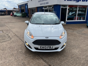 2013 Ford Fiesta 1.0t Ecoboost Zetec Hatchback 3dr Petrol Manual Euro 5 (s/s) (100 Ps) in White — image 2