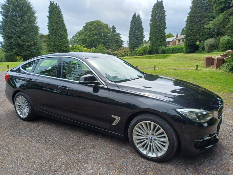 2013 BMW 3 Series Gran Turismo 2.0 320d Luxury Gran Turismo in Black — image 1