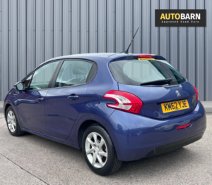 2013 Peugeot 208 1.4 Vti Active Hatchback 5dr Petrol Manual Euro 5 (95 Ps) in Blue — image 4
