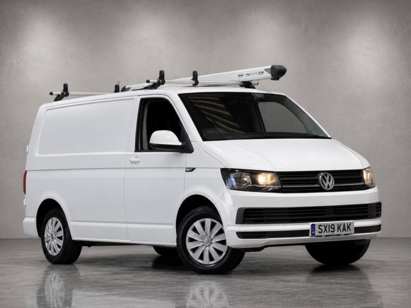 2019 Volkswagen Transporter 2.0 Tdi T30 Bluemotion Tech Trendline Fwd Swb Euro 6 (s/s) 5dr in White — image 1