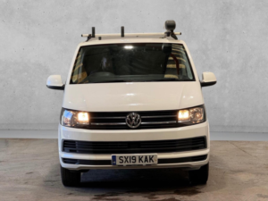 2019 Volkswagen Transporter 2.0 Tdi T30 Bluemotion Tech Trendline Fwd Swb Euro 6 (s/s) 5dr in White — image 4