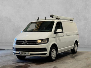 2019 Volkswagen Transporter 2.0 Tdi T30 Bluemotion Tech Trendline Fwd Swb Euro 6 (s/s) 5dr in White — image 6