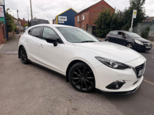 2016 Mazda Mazda3 2.0 Skyactiv-G Sport Black Euro 6 (s/s) 5dr in White — image 2