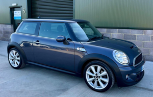 2013 MINI Hatch 1.6 Cooper S Euro 5 (s/s) 3dr in Grey — image 4