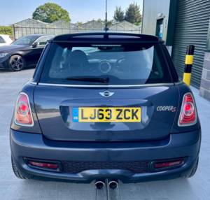 2013 MINI Hatch 1.6 Cooper S Euro 5 (s/s) 3dr in Grey — image 5