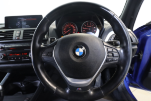 2013 BMW 1 Series 1.6 116i Se Auto Euro 6 (s/s) 5dr in Blue — image 3