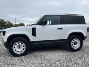 2021 Land Rover Defender 90 3.0 D200 Mhev in White — image 4