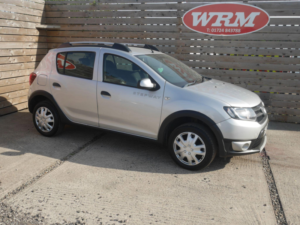 2016 Dacia Sandero Stepway 0.9 Tce Ambiance Hatchback 5dr Petrol Manual Euro 6 (s/s) (90 Ps) in Silver — image 3