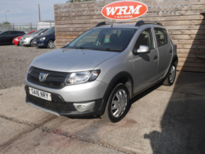 2016 Dacia Sandero Stepway 0.9 Tce Ambiance Hatchback 5dr Petrol Manual Euro 6 (s/s) (90 Ps) in Silver — image 5