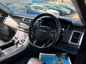 2019 Land Rover Range Rover Sport 3.0 Sd V6 Hse Auto 4WD Euro 6 (s/s) 5dr in Black — image 3