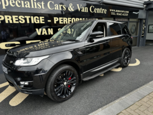 2014 Land Rover Range Rover Sport 3.0 Sd V6 Hse in Black — image 4