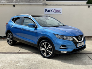 2019 Nissan Qashqai 1.3 Dig-T N-Connecta in Blue — image 2