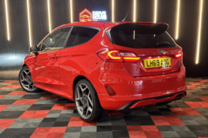 2019 Ford Fiesta 1.5 T Ecoboost St-2 in Red — image 3