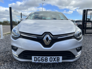 2018 Renault Clio 0.9 Iconic Tce 90 My18 in Silver — image 2