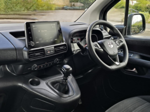 2020 Vauxhall Combo Life 1.2 Turbo Energy Xl MPV 5dr Petrol Manual Euro 6 (s/s) (7 Seat) (110 Ps) in Blue — image 2