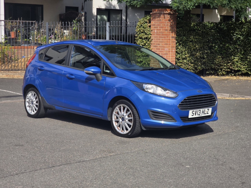 2013 Ford Fiesta 1.25 Style Hatchback 5dr Petrol Manual Euro 5 (60 Ps) in Blue — image 1