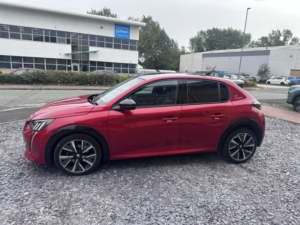 2021 Peugeot 208 1.2 Puretech Gt in Red — image 5