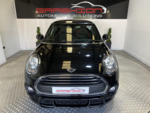 2018 MINI John Cooper Works 1.5 1499 Gt in Black — image 2
