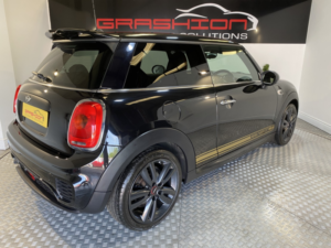 2018 MINI John Cooper Works 1.5 1499 Gt in Black — image 5