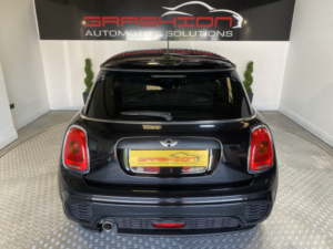 2018 MINI John Cooper Works 1.5 1499 Gt in Black — image 6