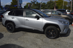 2020 Toyota Rav4 2.5 Vvt-H Dynamic in Silver — image 6