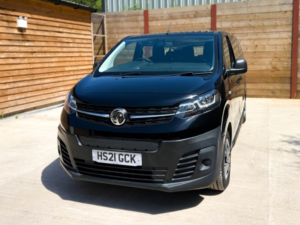 2021 Vauxhall Vivaro Life Electric 6 / 9 SEAT Wheelchair Accessible Disabled Access Vehicle Wav in Black — image 6