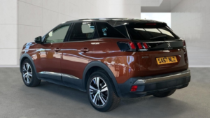 2017 Peugeot 3008 1.2 Puretech Allure in Bronze — image 3