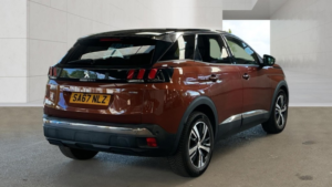 2017 Peugeot 3008 1.2 Puretech Allure in Bronze — image 4