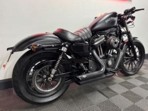 2014 Harley-Davidson Sportster 883 Xl883n Iron 883 in Black — image 3