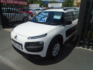 2015 Citroen C4 Cactus 1.6 Bluehdi Feel Hatchback 5dr Diesel Manual Euro 6 (s/s) (100 Ps) in White — image 3