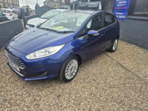 2014 Ford Fiesta 1.0 T Ecoboost Zetec in Blue — image 4