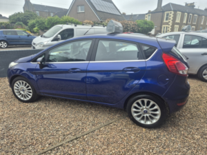 2014 Ford Fiesta 1.0 T Ecoboost Zetec in Blue — image 5