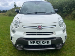 2013 Fiat 500l 1.3 Multijet Trekking in White — image 3