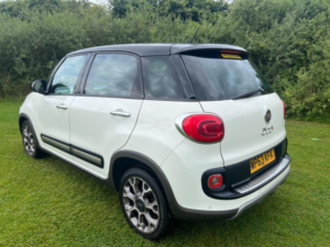 2013 Fiat 500l 1.3 Multijet Trekking in White — image 6