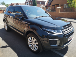2017 Land Rover Range Rover Evoque 2.0 Ed4 Se in Black — image 5