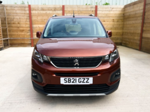 2021 Peugeot Rifter 3 SEAT Petrol Auto Wheelchair Accessible Disabled Access Vehicle Wav in Bronze — image 6