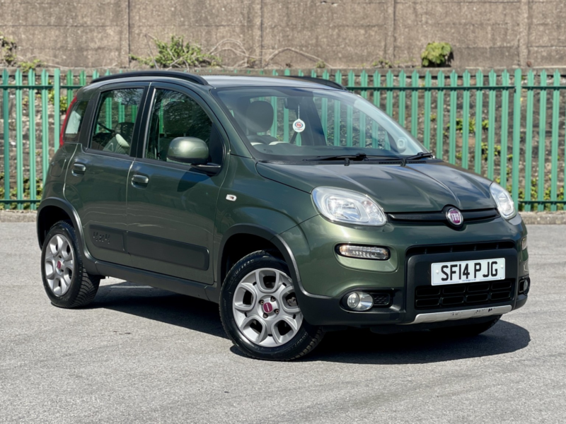 2014 Fiat Panda 1.3 Panda 4x4 1.3 Multijet 75 Bhp 4x4 in Green — image 1