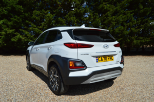 2020 Hyundai Kona 1.6 Kona Hev Prem 1.6 Dct in White — image 6