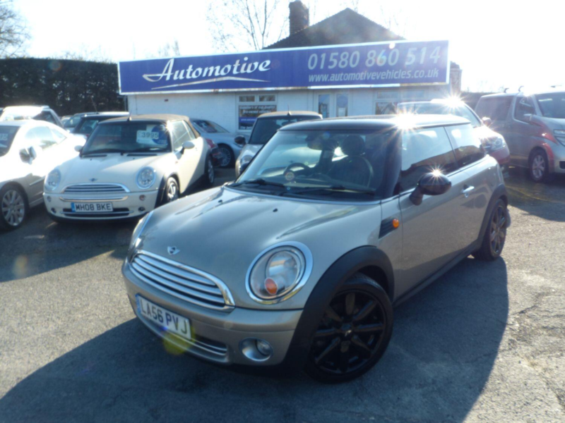 2007 MINI Hatch 1.6 Cooper Hatch in Bronze — image 1