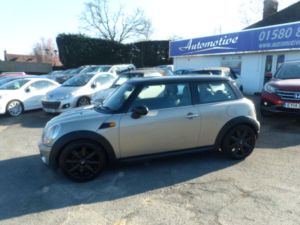 2007 MINI Hatch 1.6 Cooper Hatch in Bronze — image 4