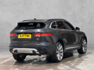 2017 Jaguar F-Pace 3.0 D300 V6 S Auto AWD Euro 6 (s/s) 5dr in Grey — image 6