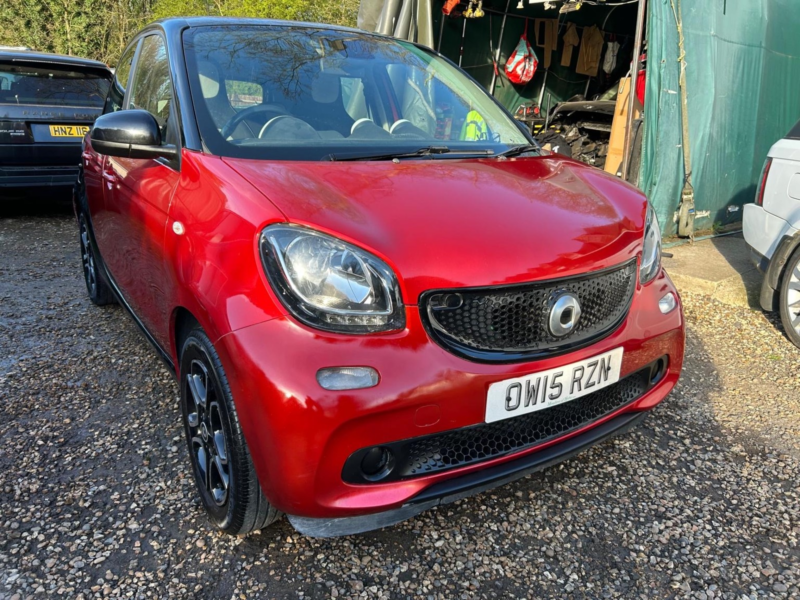 2015 Smart Forfour 1.0 Passion in Red — image 1