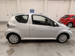 2009 Toyota Aygo 1.0 Vvt-I Platinum in Silver — image 6